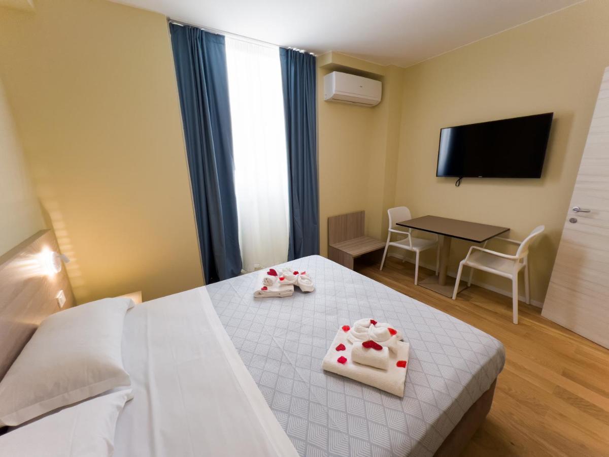 Historico Loft & Rooms Palazzo Adragna XIX Trapani Eksteriør bilde