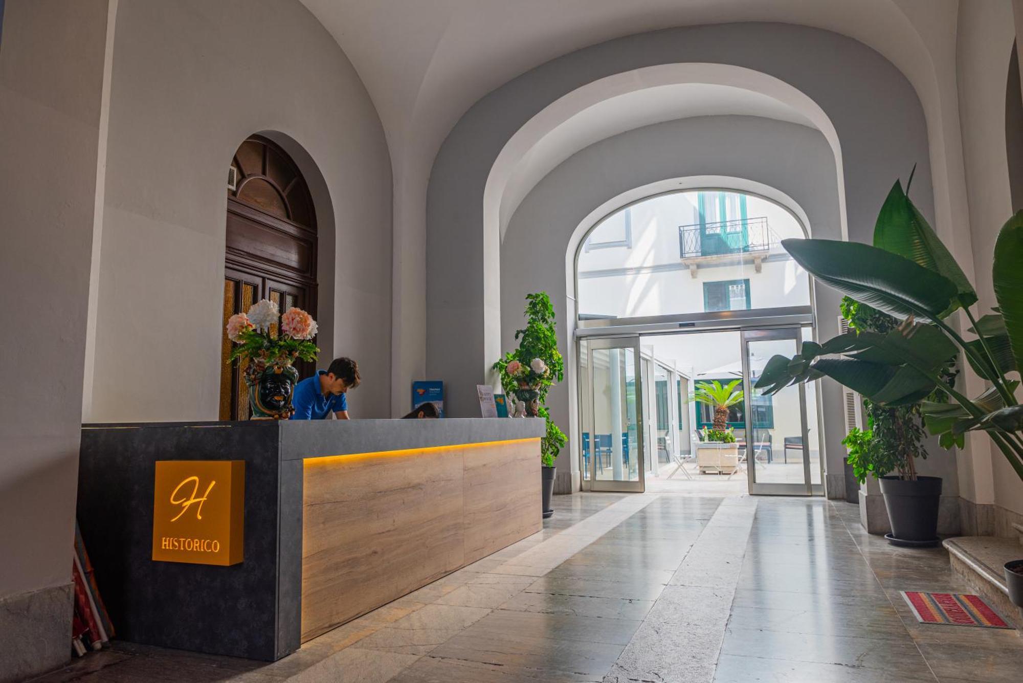 Historico Loft & Rooms Palazzo Adragna XIX Trapani Eksteriør bilde