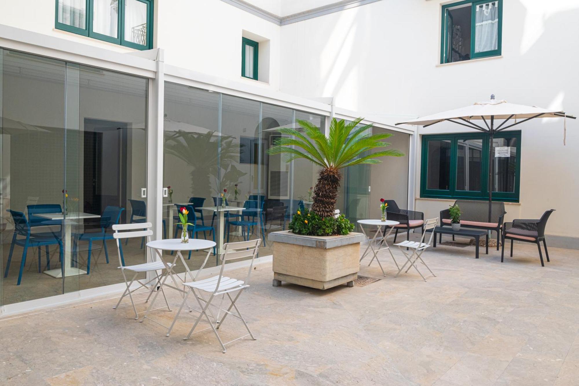 Historico Loft & Rooms Palazzo Adragna XIX Trapani Eksteriør bilde