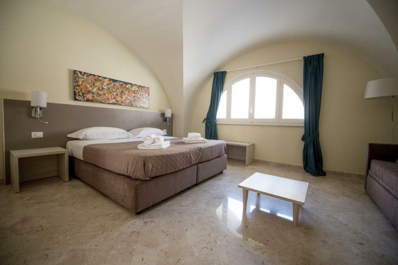 Historico Loft & Rooms Palazzo Adragna XIX Trapani Eksteriør bilde